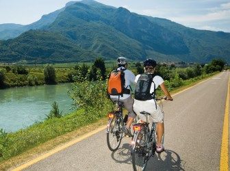 Bike tour: Biking & tasting along the Adige River