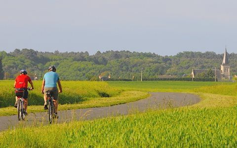 Bike tour: Loire Discovery Tour