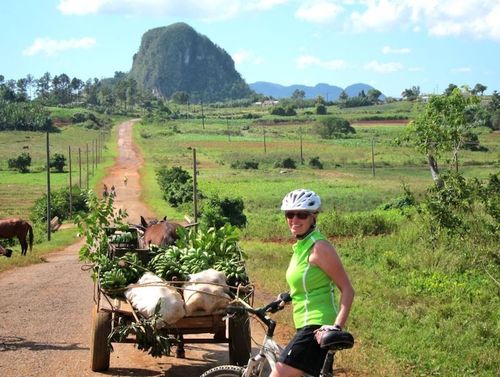 Bike tour: Cuban Revolutions